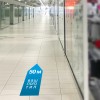 Наклейка напольная в виде стрелки , без ламинации